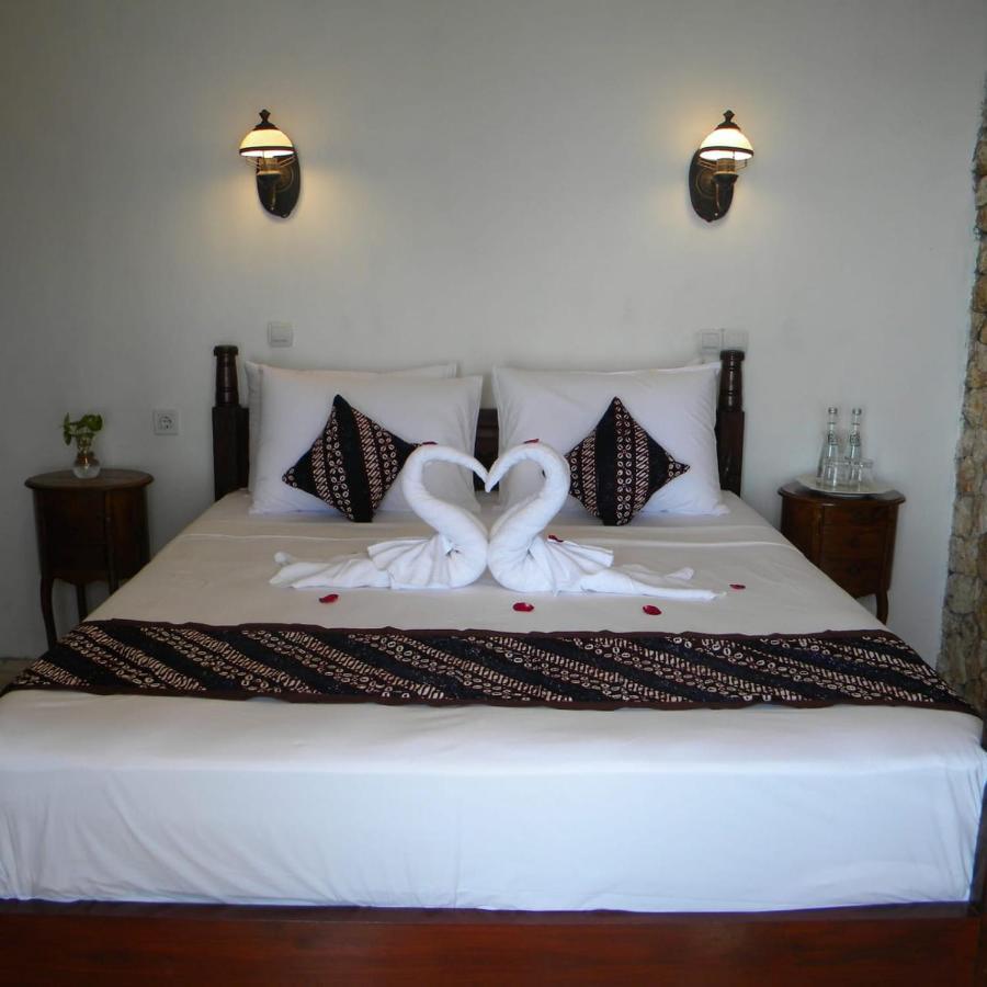 Edge Resort, Yogyakarta Parangtritis Buitenkant foto