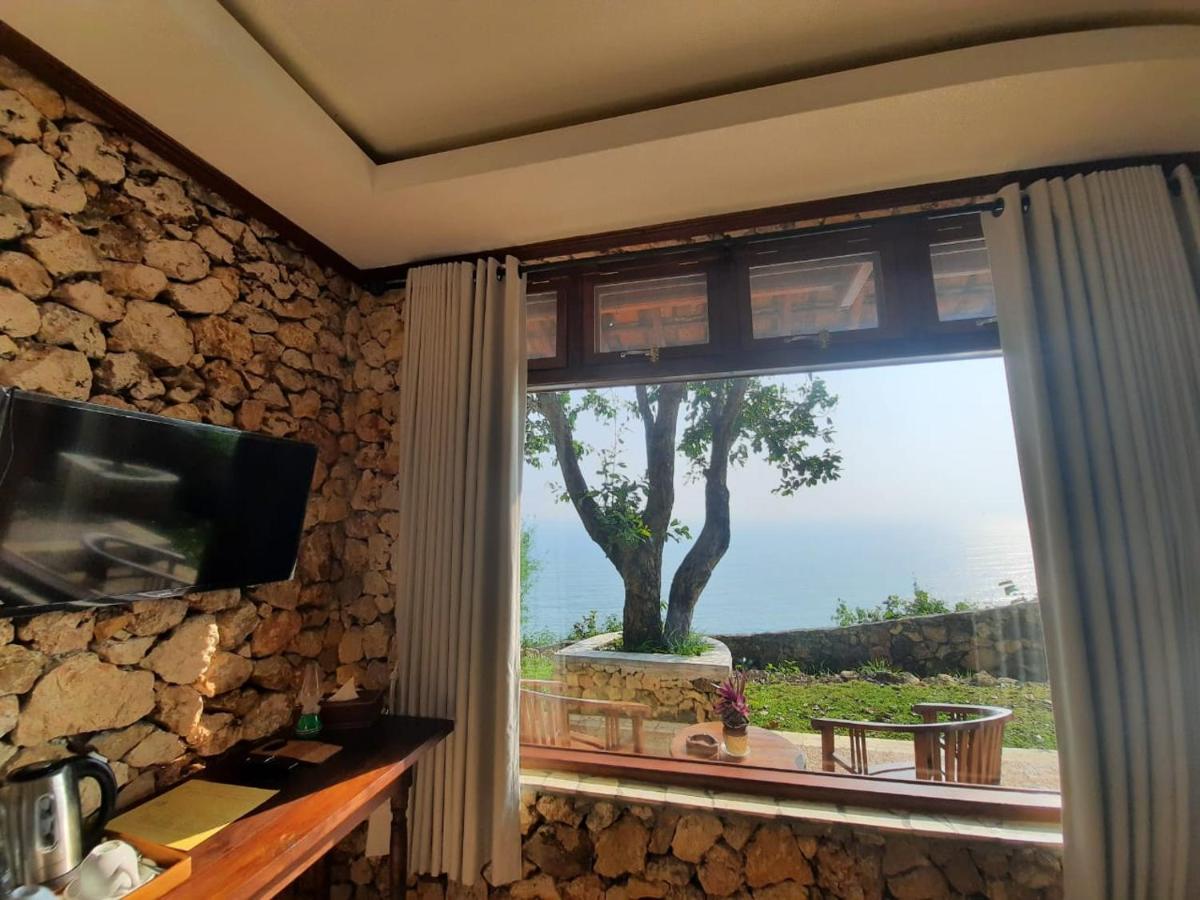 Edge Resort, Yogyakarta Parangtritis Buitenkant foto