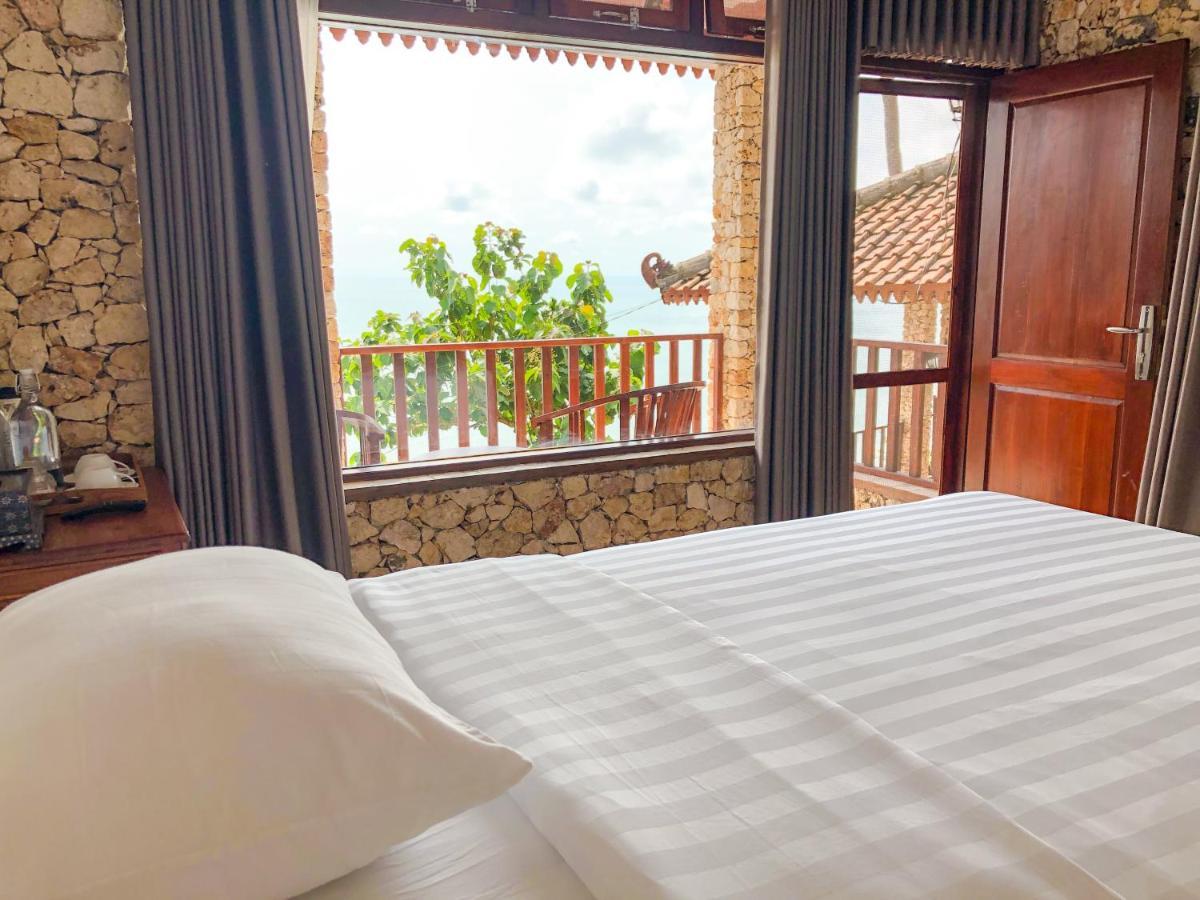 Edge Resort, Yogyakarta Parangtritis Buitenkant foto