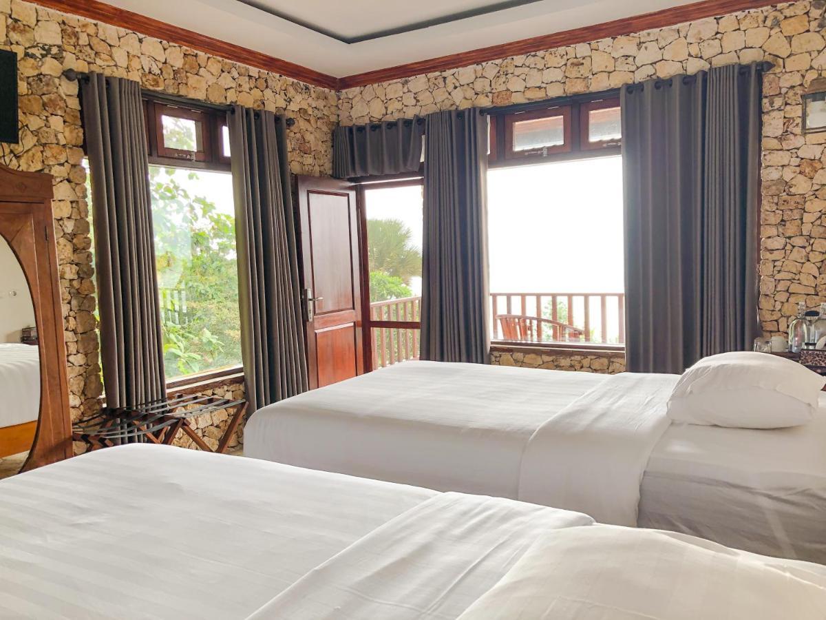 Edge Resort, Yogyakarta Parangtritis Buitenkant foto